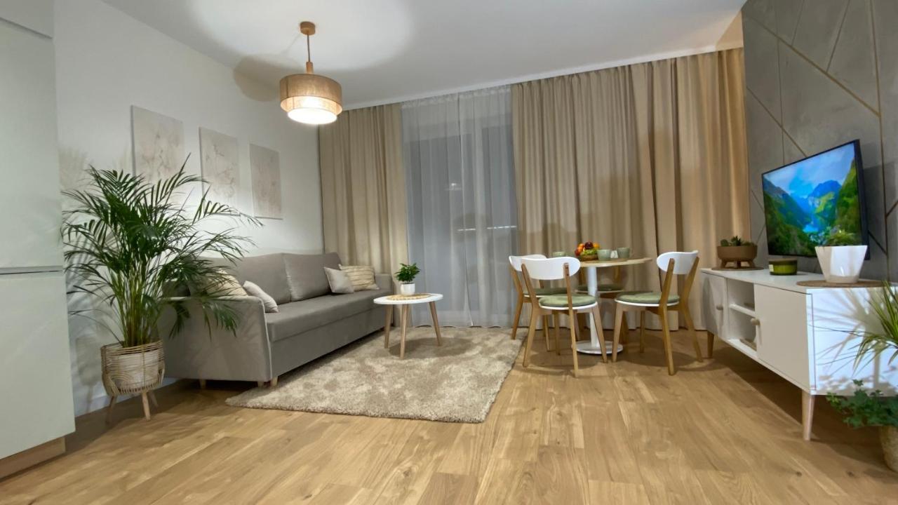 Green Park Apartament Перемишль Екстер'єр фото